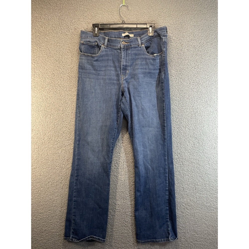 Levis Classic Bootcut Womens Jeans Size 14‎